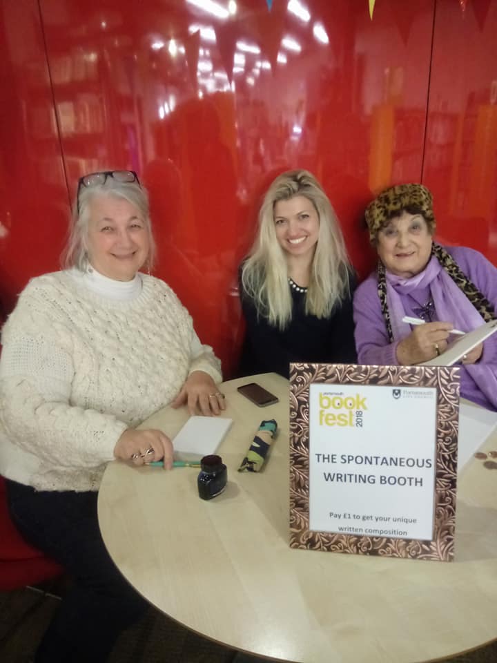 Spontaneous Writing Booth.jpg